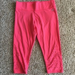 NWOT Victoria Secret Yoga Capris